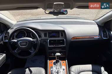 Позашляховик / Кросовер Audi Q7 2015 в Львові