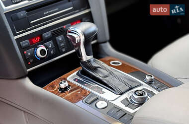 Внедорожник / Кроссовер Audi Q7 2014 в 