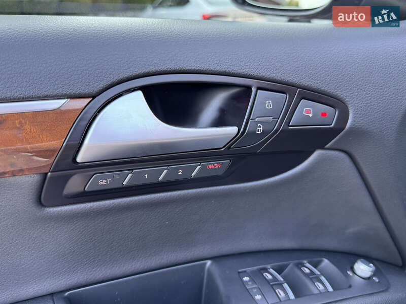 Внедорожник / Кроссовер Audi Q7 2015 в Тернополе фото 44 Внедорожник / Кроссовер Audi Q7 2015 в Тернополе