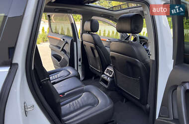Внедорожник / Кроссовер Audi Q7 2015 в 
