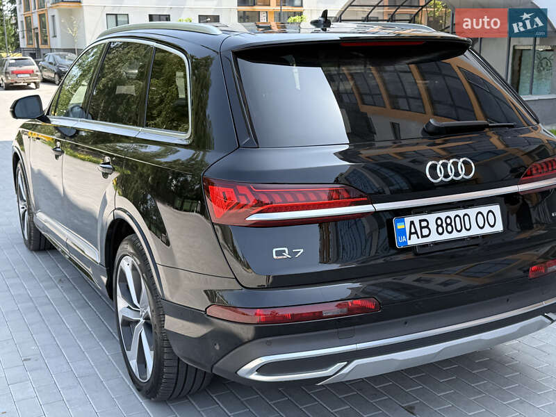 Внедорожник / Кроссовер Audi Q7 2020 в Виннице