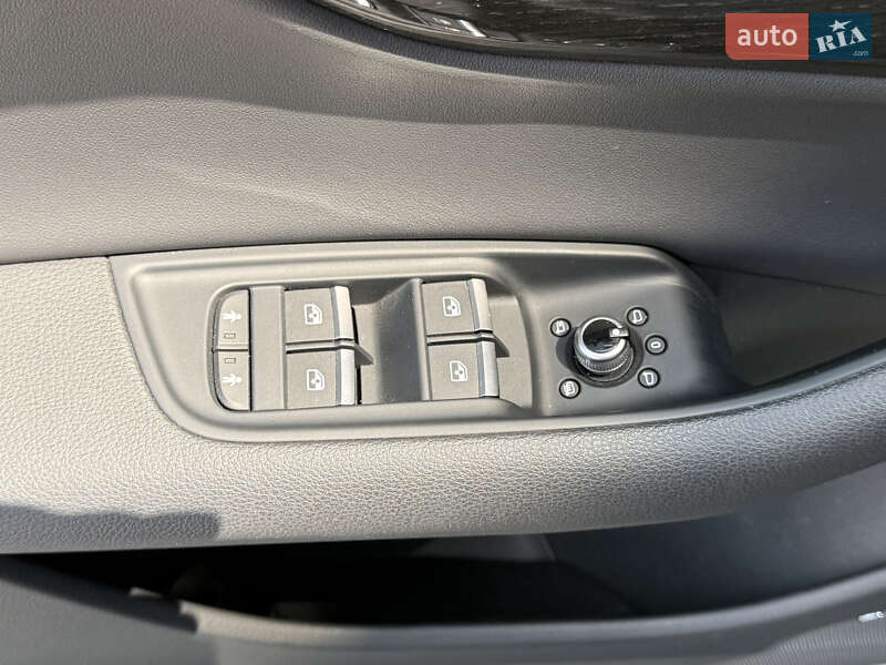 Внедорожник / Кроссовер Audi Q7 2020 в Виннице