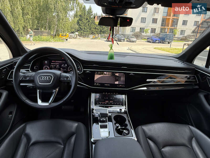 Внедорожник / Кроссовер Audi Q7 2020 в Виннице