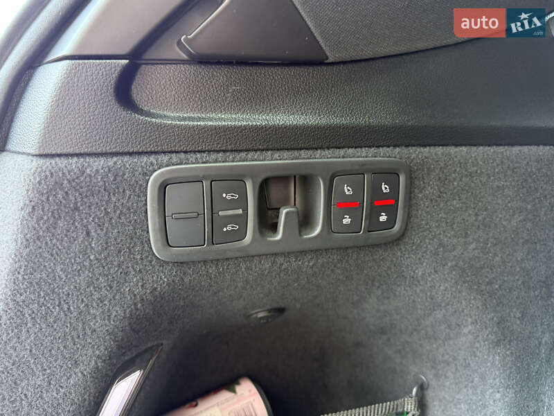 Внедорожник / Кроссовер Audi Q7 2020 в Виннице