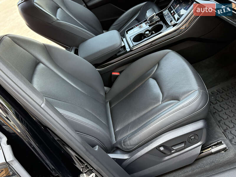 Внедорожник / Кроссовер Audi Q7 2020 в Виннице