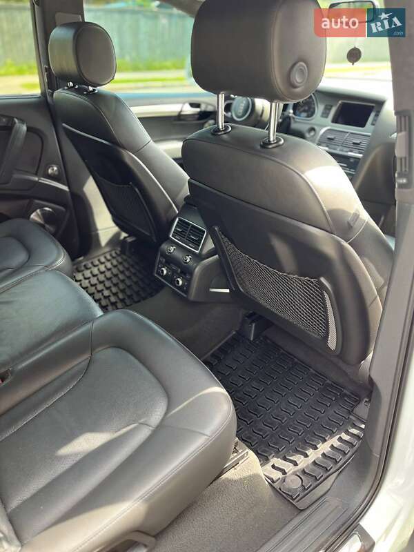 Внедорожник / Кроссовер Audi Q7 2014 в Чернигове