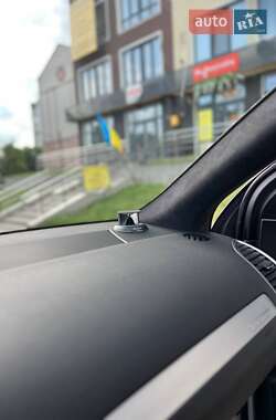 Внедорожник / Кроссовер Audi Q7 2014 в 