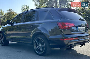 Внедорожник / Кроссовер Audi Q7 2014 в 