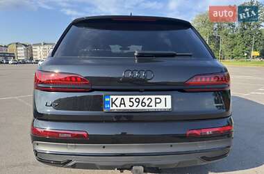 Внедорожник / Кроссовер Audi Q7 2023 в 