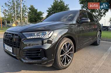 Позашляховик / Кросовер Audi Q7 2023 в Києві