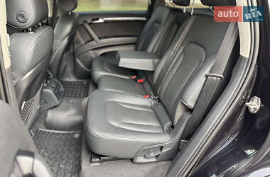 Внедорожник / Кроссовер Audi Q7 2011 в 