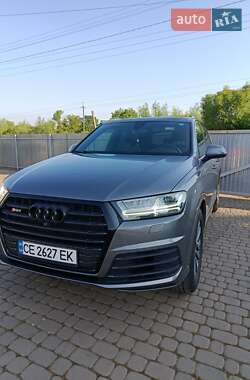 Внедорожник / Кроссовер Audi Q7 2016 в 