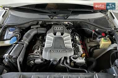 Позашляховик / Кросовер Audi Q7 2015 в 