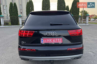 Внедорожник / Кроссовер Audi Q7 2019 в 