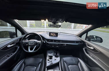Внедорожник / Кроссовер Audi Q7 2019 в 