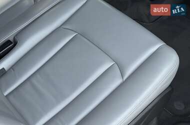 Внедорожник / Кроссовер Audi Q7 2017 в 