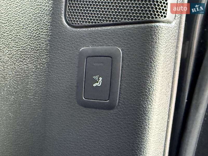 Внедорожник / Кроссовер Audi Q7 2017 в Ровно фото 77 Внедорожник / Кроссовер Audi Q7 2017 в Ровно