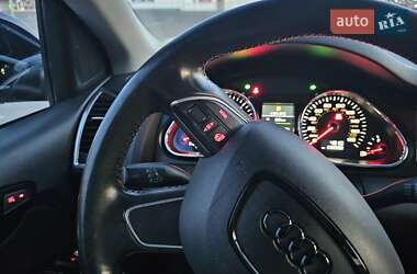 Позашляховик / Кросовер Audi Q7 2013 в 