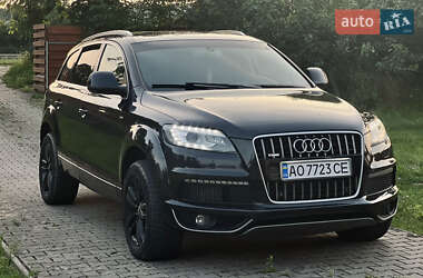 Позашляховик / Кросовер Audi Q7 2006 в 