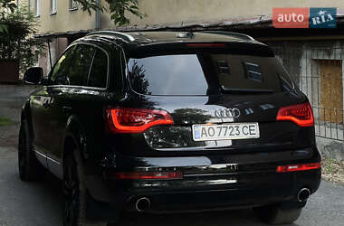 Позашляховик / Кросовер Audi Q7 2006 в 
