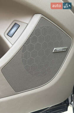 Внедорожник / Кроссовер Audi Q7 2013 в 