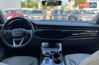 Внедорожник / Кроссовер Audi Q7 2022 в 