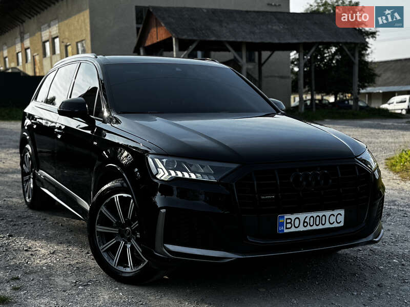 Позашляховик / Кросовер Audi Q7 2021 в Тернополі