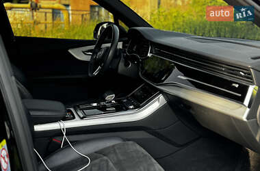 Внедорожник / Кроссовер Audi Q7 2021 в 