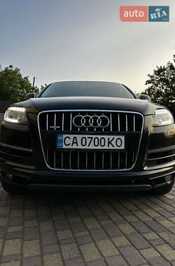 Позашляховик / Кросовер Audi Q7 2015 в Умані