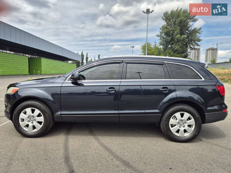 Внедорожник / Кроссовер Audi Q7 2007 в Киеве