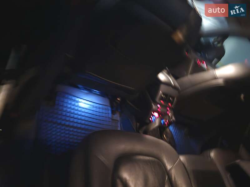 Внедорожник / Кроссовер Audi Q7 2007 в Киеве