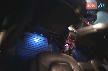 Позашляховик / Кросовер Audi Q7 2007 в 