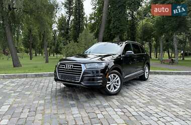 Позашляховик / Кросовер Audi Q7 2016 в 