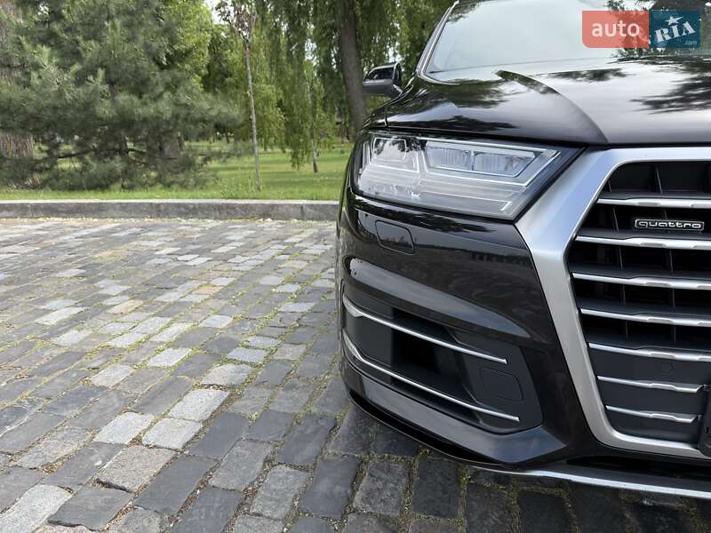 Внедорожник / Кроссовер Audi Q7 2016 в Киеве фото 24 Внедорожник / Кроссовер Audi Q7 2016 в Киеве