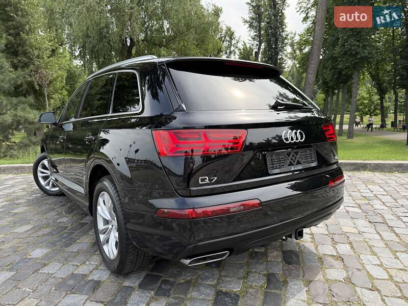 Внедорожник / Кроссовер Audi Q7 2016 в Киеве фото 52 Внедорожник / Кроссовер Audi Q7 2016 в Киеве