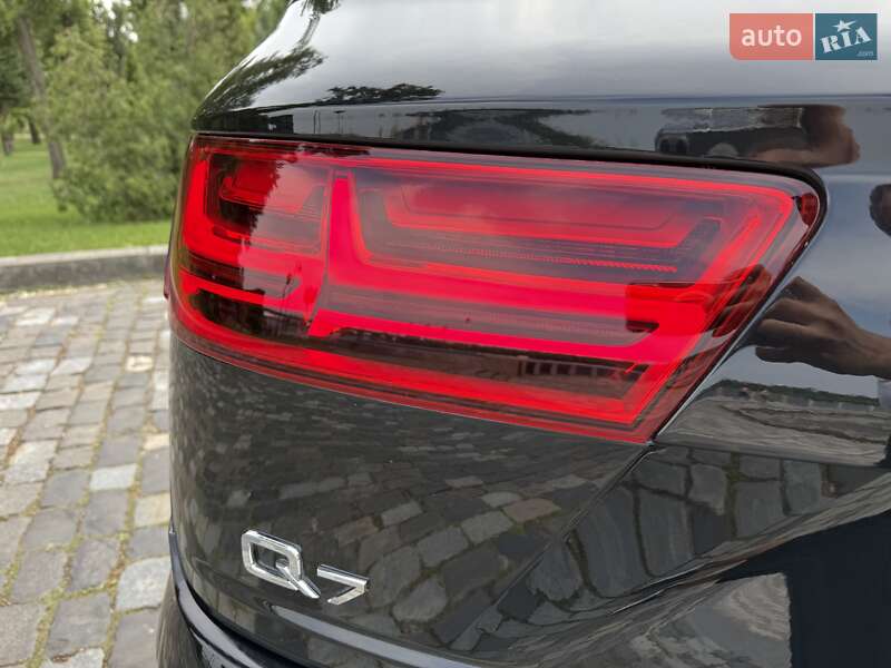 Внедорожник / Кроссовер Audi Q7 2016 в Киеве фото 76 Внедорожник / Кроссовер Audi Q7 2016 в Киеве