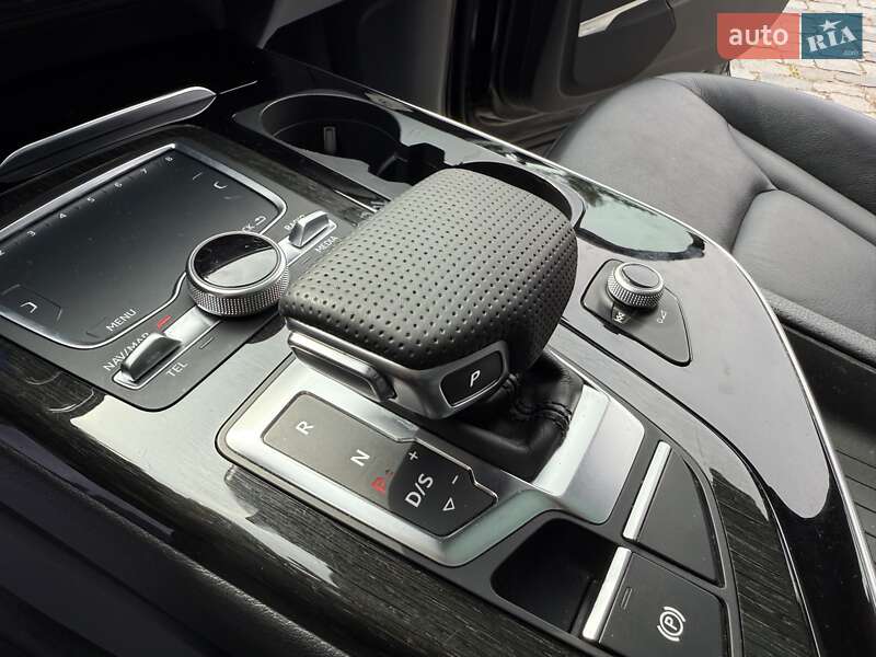 Внедорожник / Кроссовер Audi Q7 2016 в Киеве фото 102 Внедорожник / Кроссовер Audi Q7 2016 в Киеве