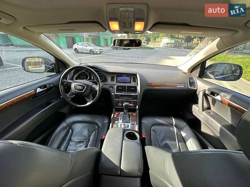 Позашляховик / Кросовер Audi Q7 2014 в Львові
