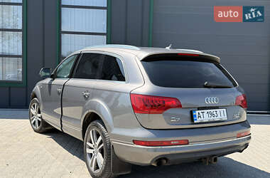 Внедорожник / Кроссовер Audi Q7 2012 в 