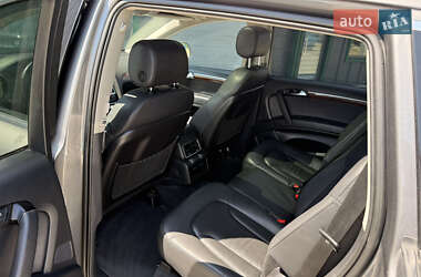 Внедорожник / Кроссовер Audi Q7 2012 в 