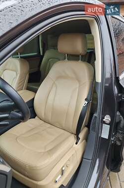 Внедорожник / Кроссовер Audi Q7 2014 в 