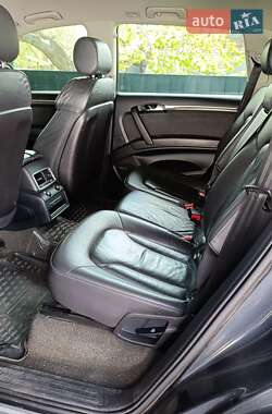 Внедорожник / Кроссовер Audi Q7 2008 в 