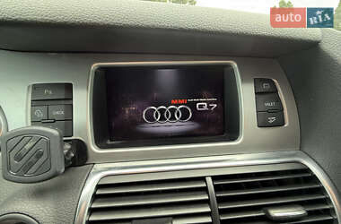 Внедорожник / Кроссовер Audi Q7 2014 в 