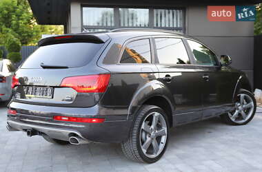 Внедорожник / Кроссовер Audi Q7 2014 в 