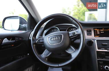 Внедорожник / Кроссовер Audi Q7 2014 в 