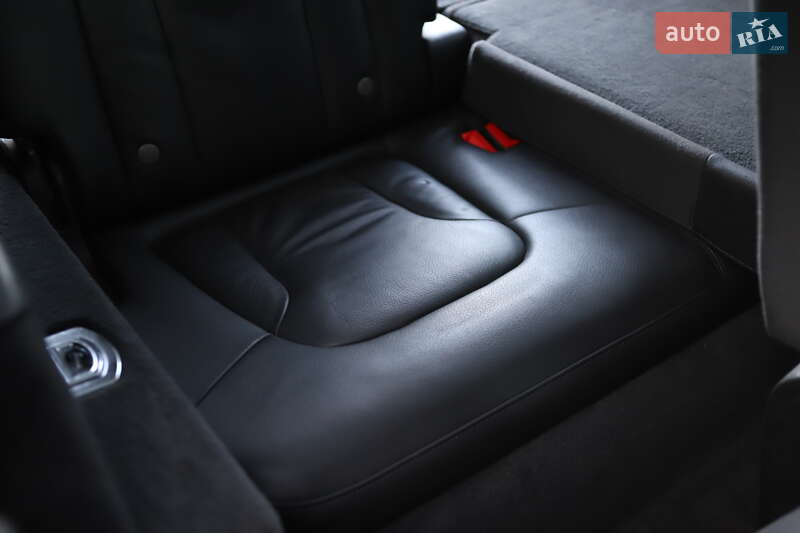 Внедорожник / Кроссовер Audi Q7 2014 в Дрогобыче фото 100 Внедорожник / Кроссовер Audi Q7 2014 в Дрогобыче