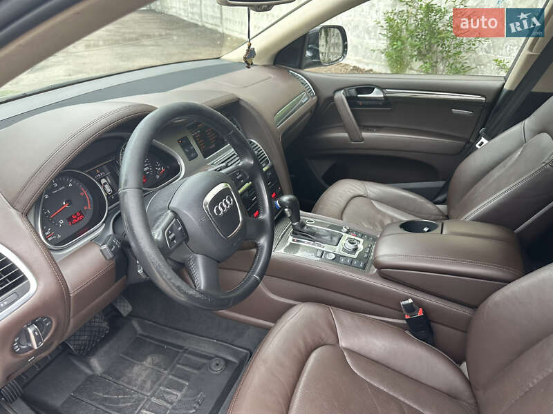 Внедорожник / Кроссовер Audi Q7 2011 в Киеве