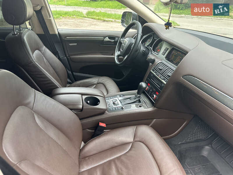 Внедорожник / Кроссовер Audi Q7 2011 в Киеве