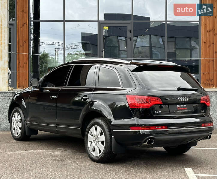 Внедорожник / Кроссовер Audi Q7 2014 в Киеве