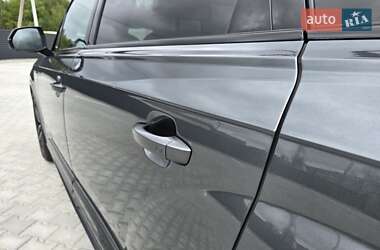 Внедорожник / Кроссовер Audi Q7 2021 в 